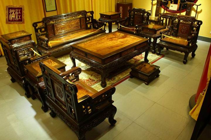 金絲楠烏木家具效果圖